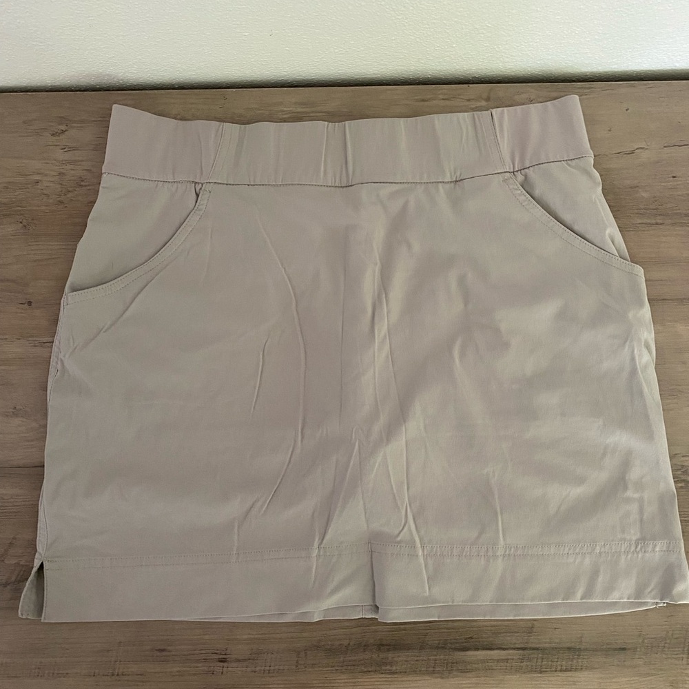 Columbia Gray Sportswear skirt